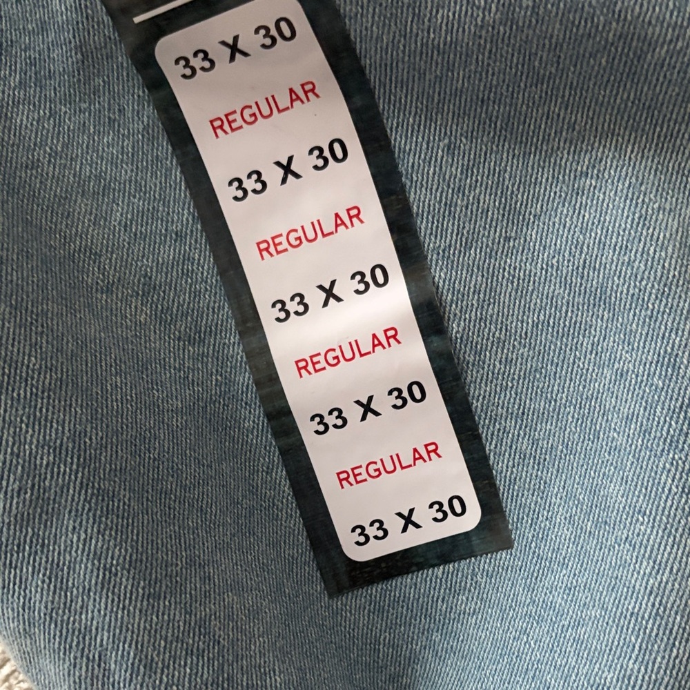 Straight Jeans in Light Blue - Picture 2 of 2